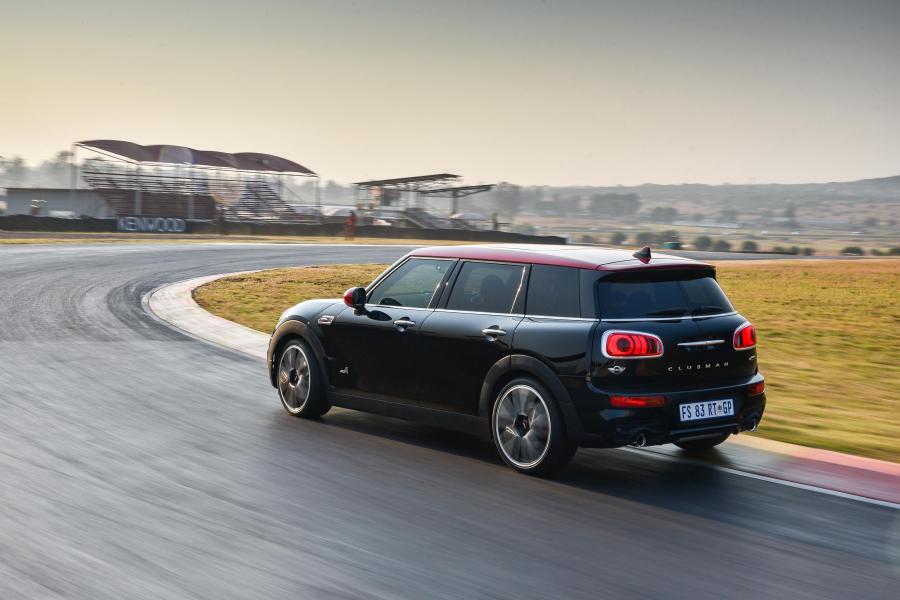  Mini John Cooper Works Clubman 2017 года  (ZA) (фото 7 из 40)